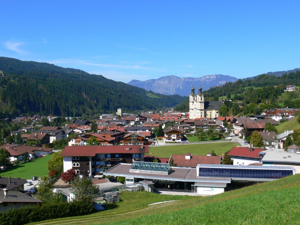 Landhaus Tirol ホップフガルテン・イム・ブリクセンタール エクステリア 写真